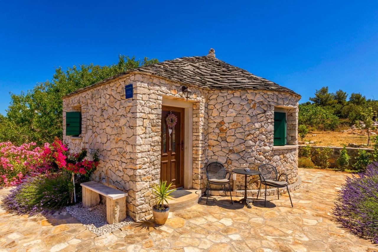 Magical Island Home Supetar Extérieur photo