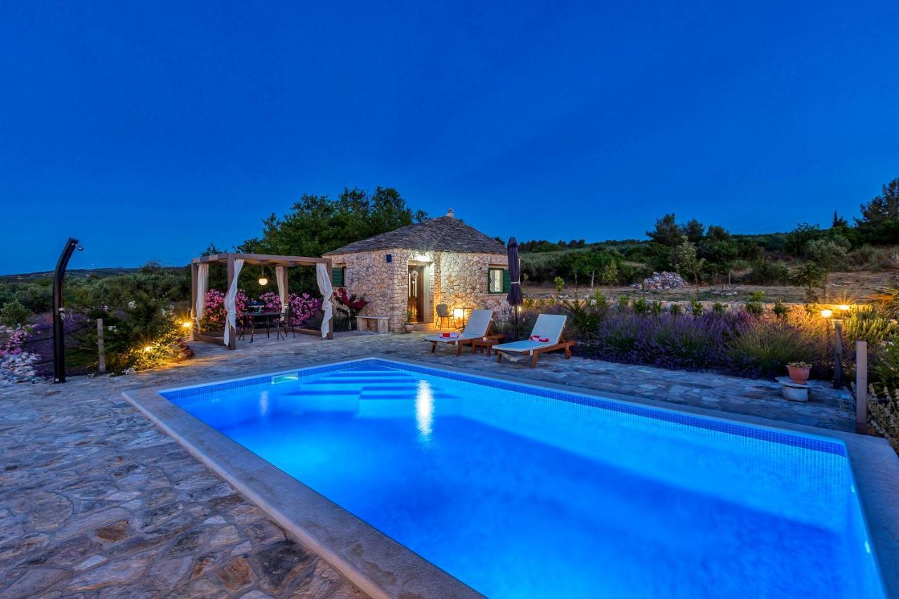 Magical Island Home Supetar Extérieur photo