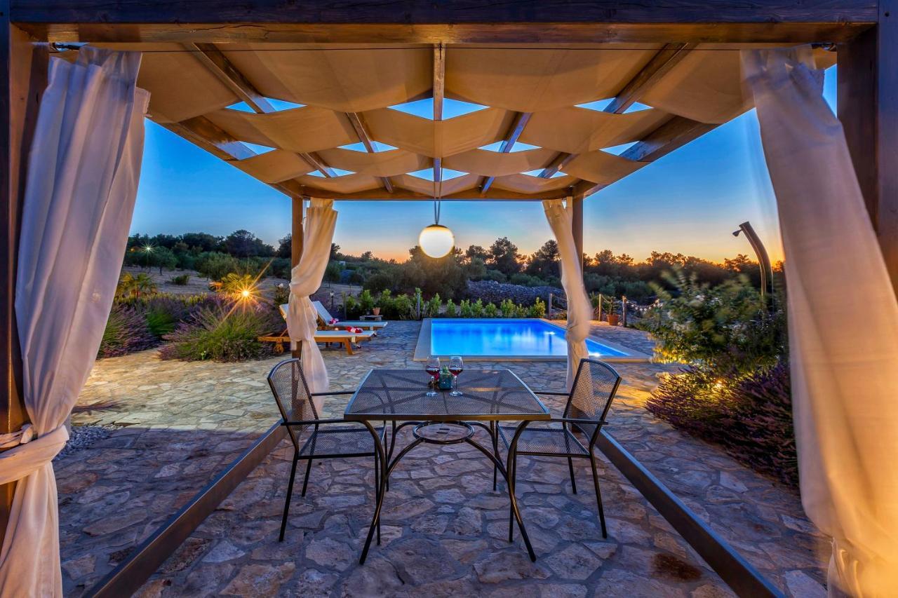 Magical Island Home Supetar Extérieur photo