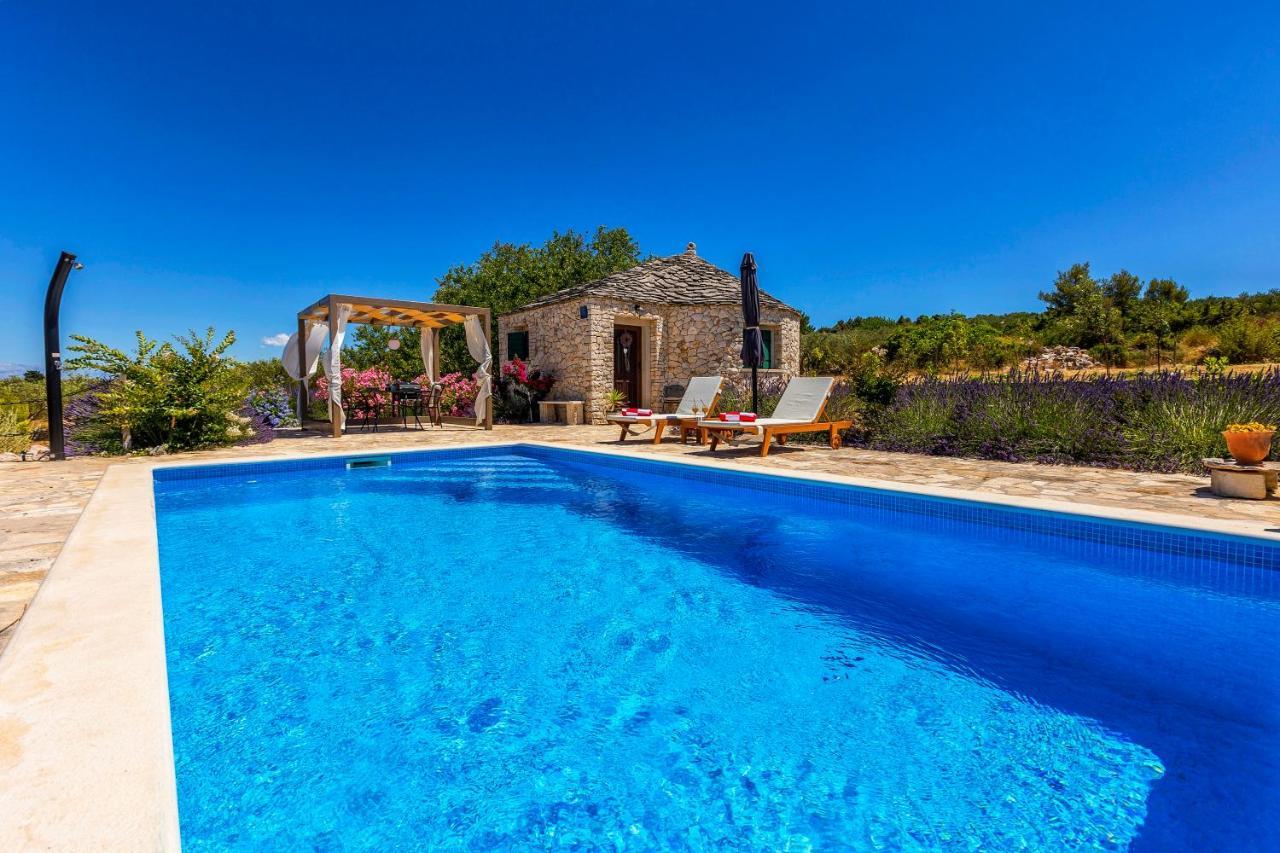 Magical Island Home Supetar Extérieur photo