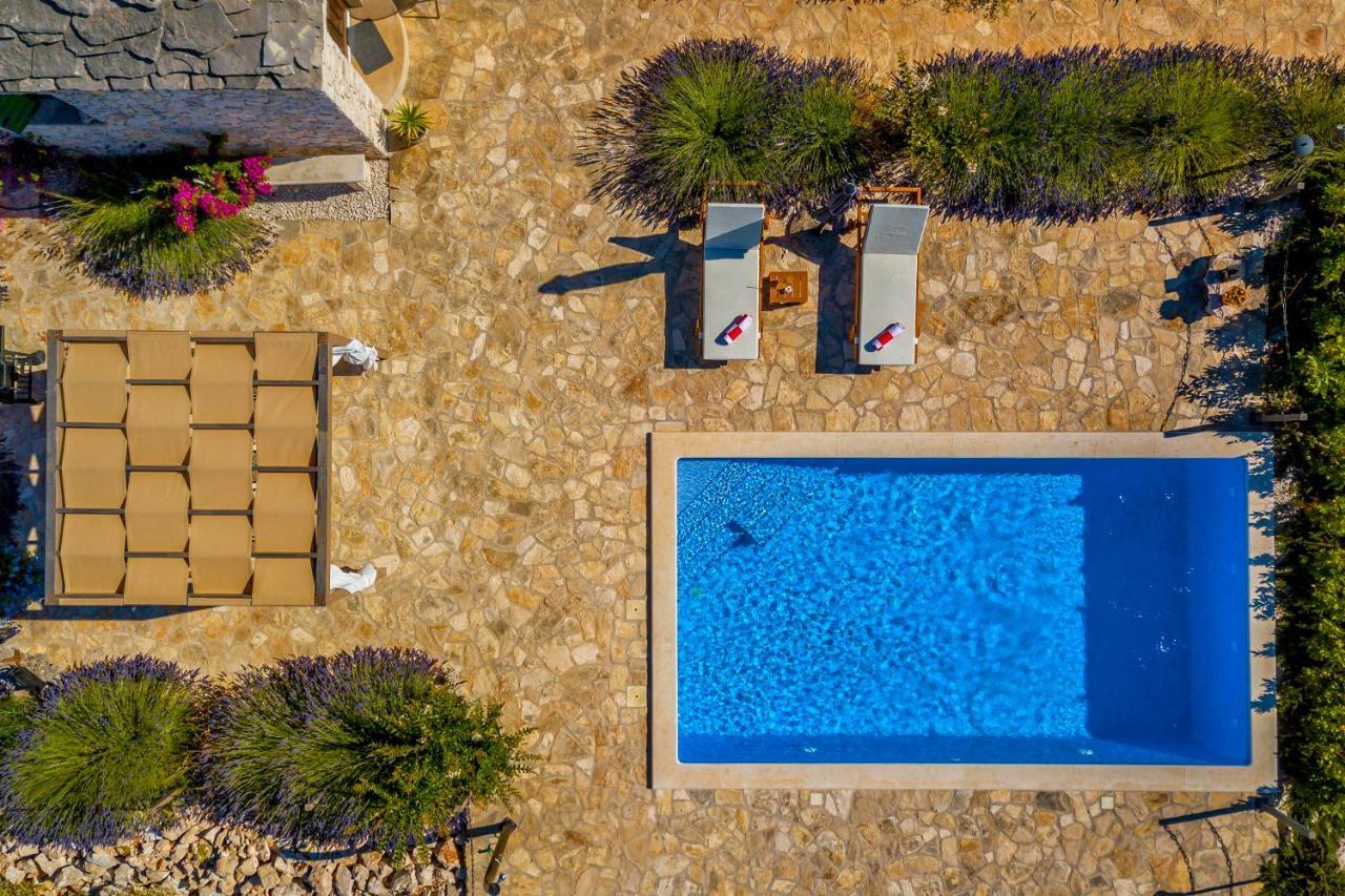 Magical Island Home Supetar Extérieur photo