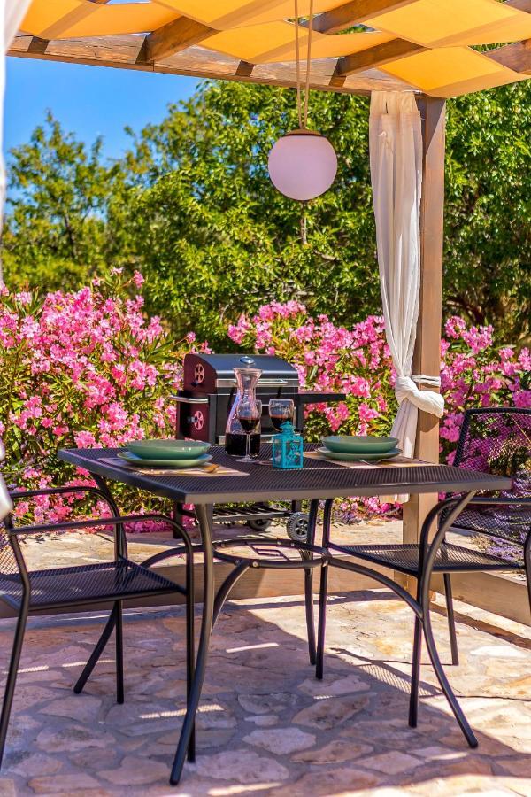 Magical Island Home Supetar Extérieur photo